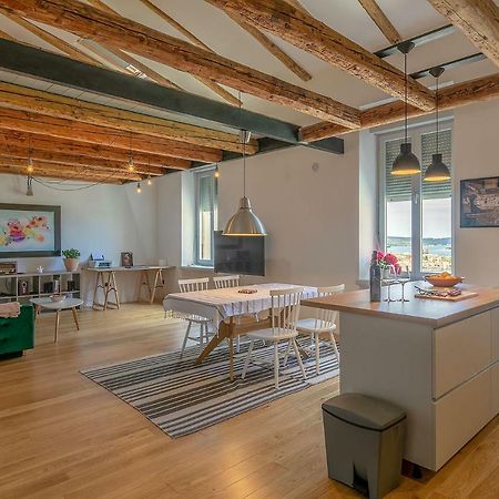 Apartman Bjork Pola Esterno foto