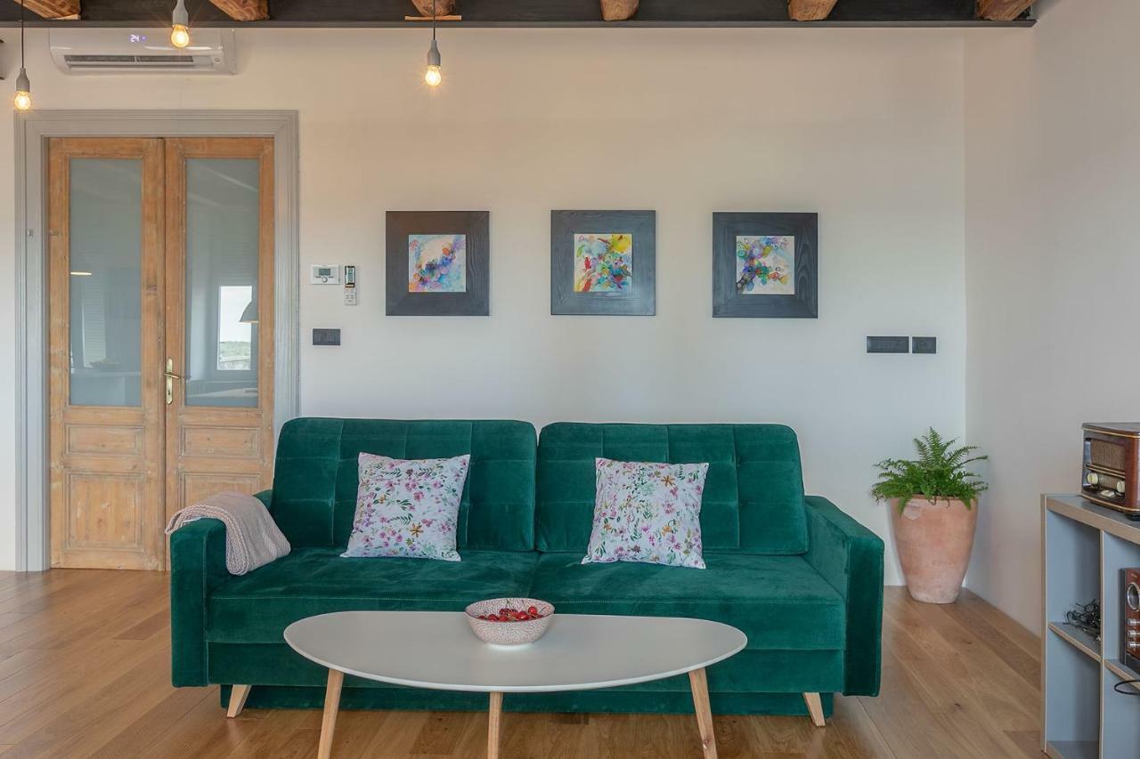 Apartman Bjork Pola Esterno foto