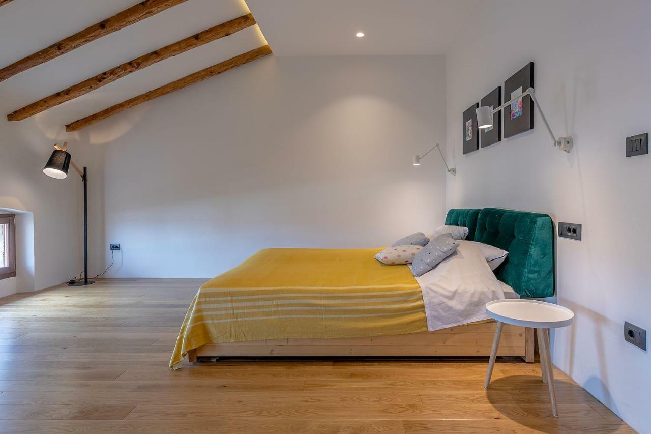 Apartman Bjork Pola Esterno foto
