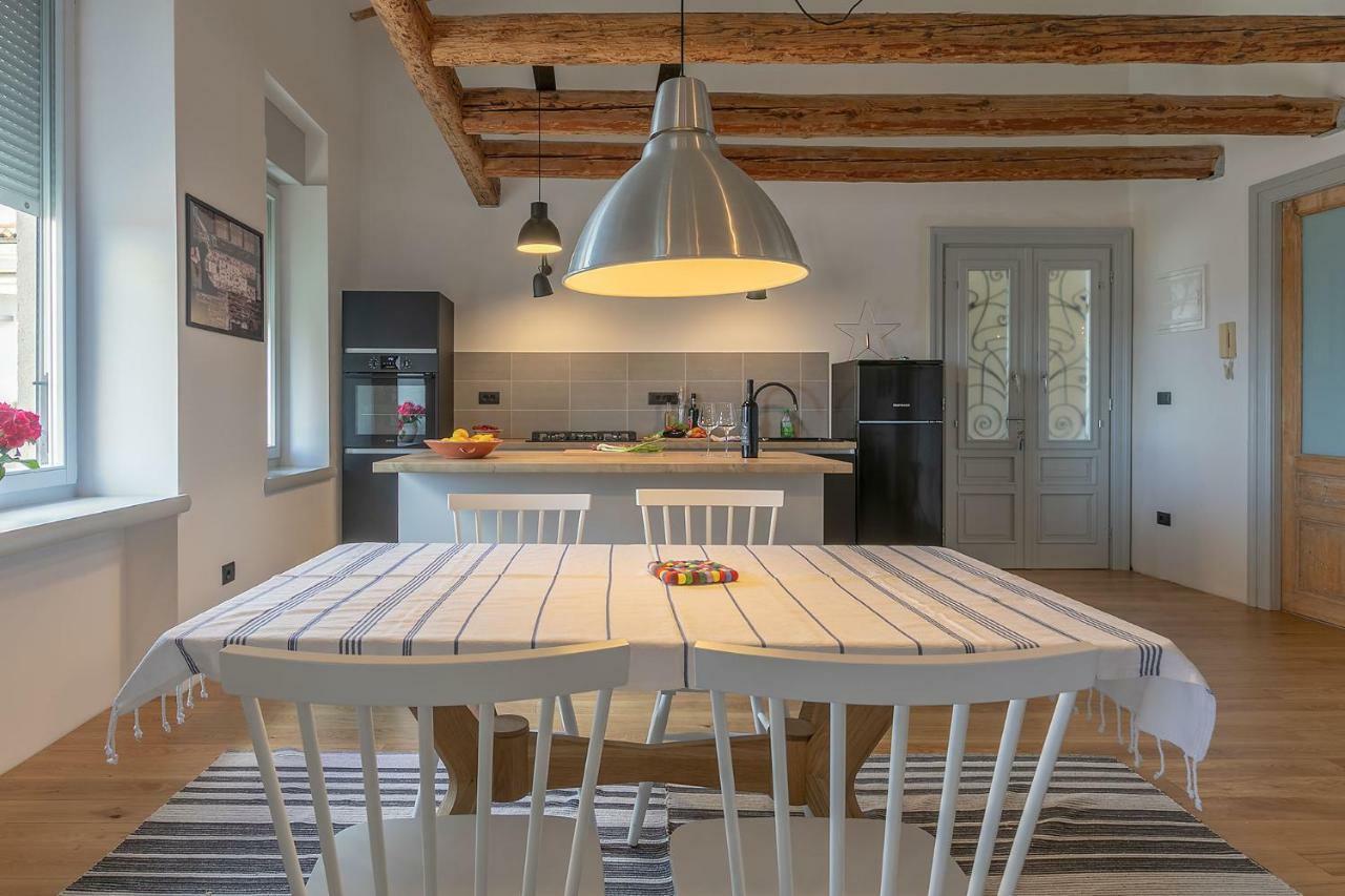 Apartman Bjork Pola Esterno foto