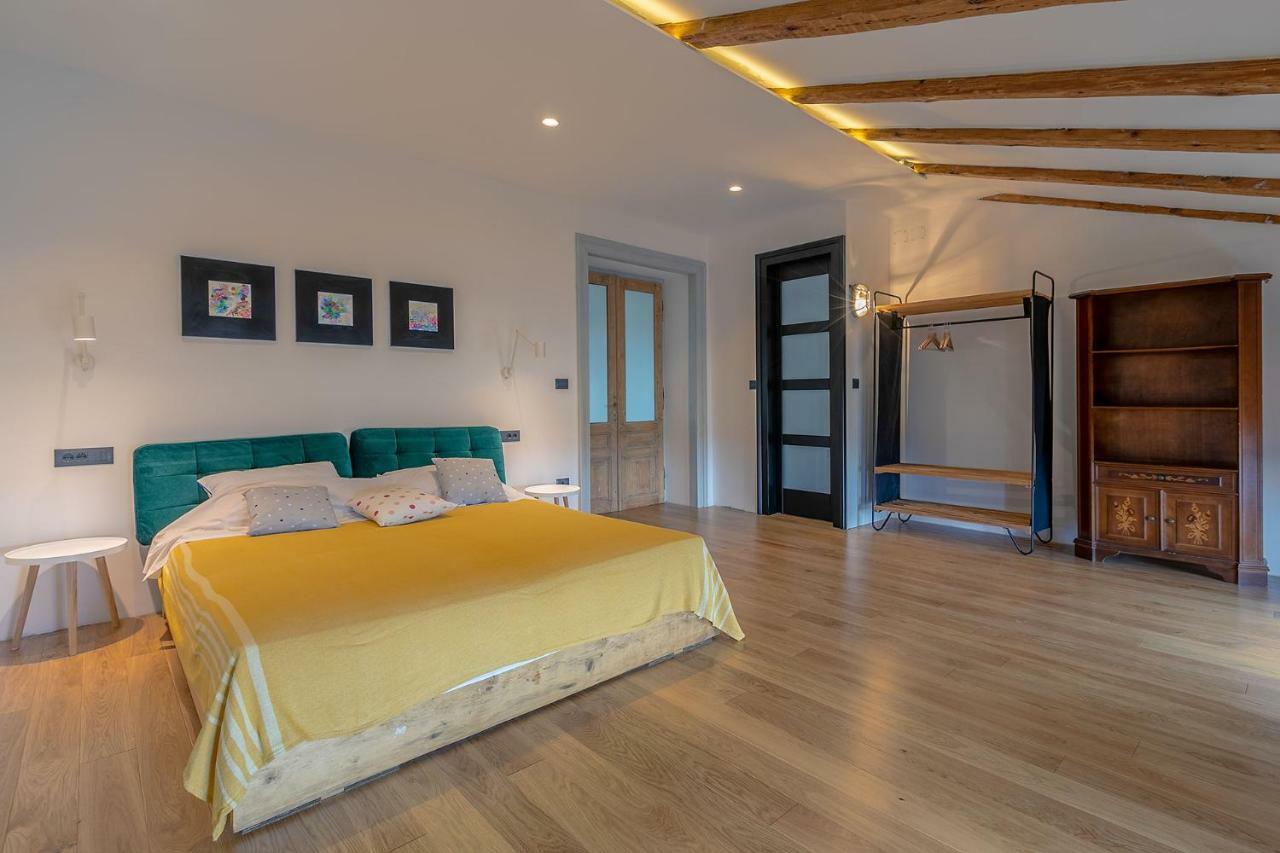 Apartman Bjork Pola Esterno foto